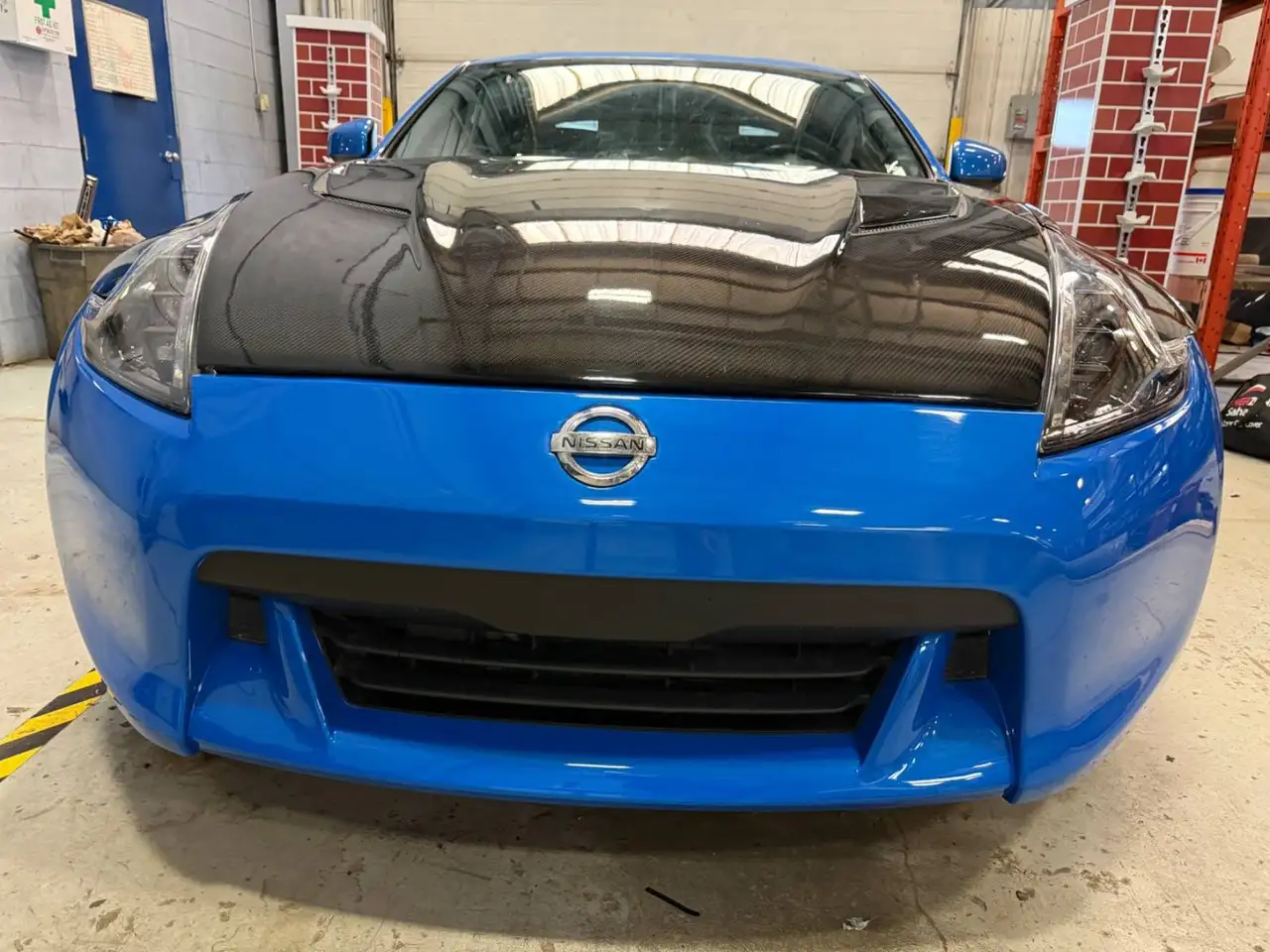 Nissan 370Z снимка Nissan 370Z