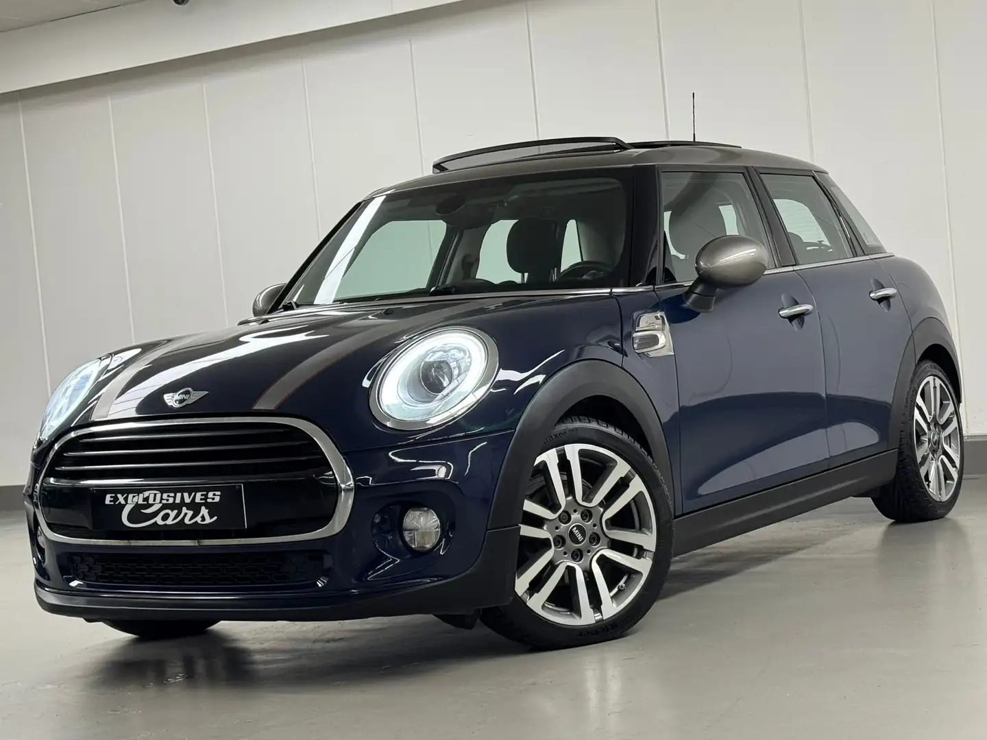 MINI Cooper D 115 CV 7SEVEN TO PANO LED GPS CUIR CLIM REG JA Blauw - 1