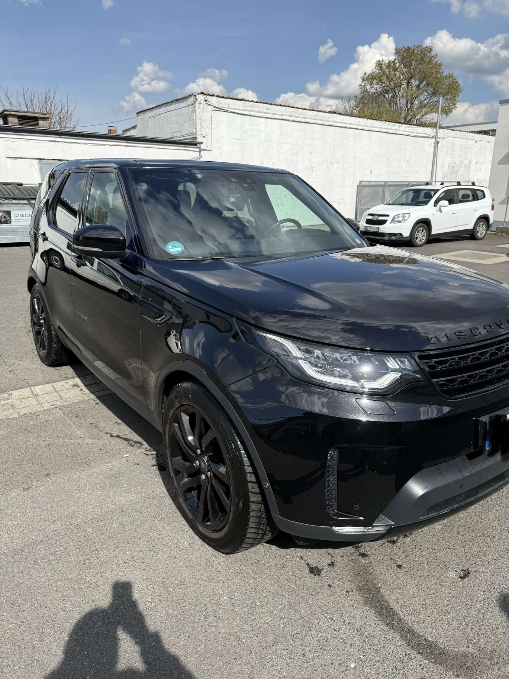 Second hand Land Rover Discovery 3.0