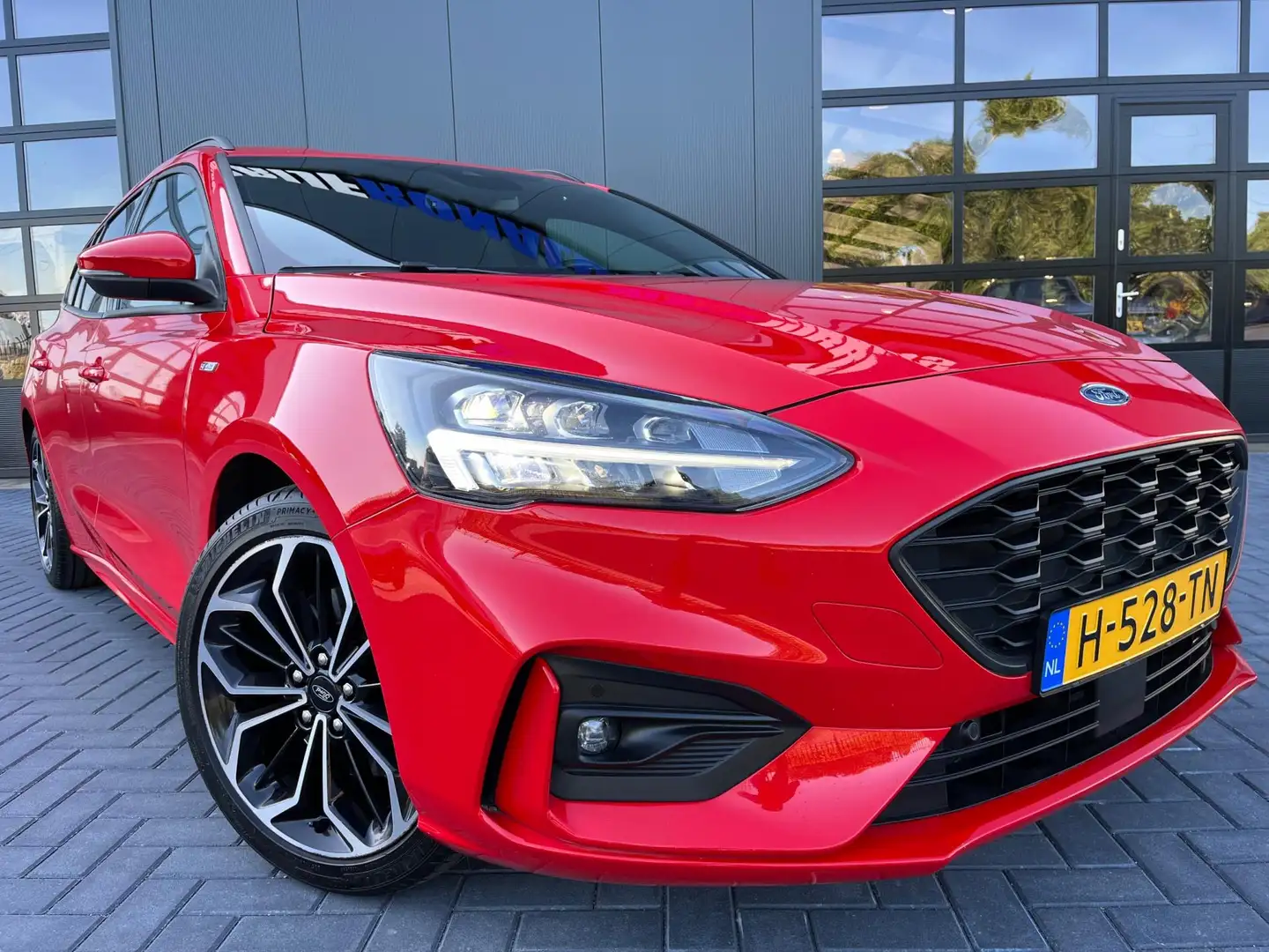 Ford Focus Wagon 1.0 EcoBoost ST Line Business NL.Auto/Trekha Rot - 2