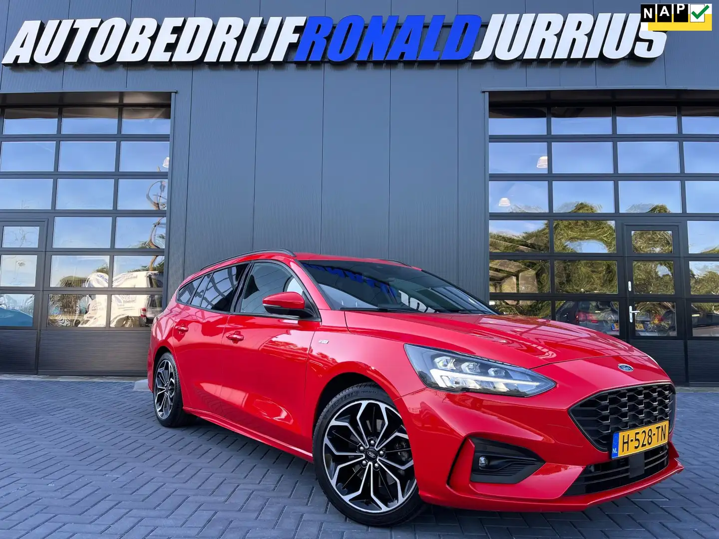 Ford Focus Wagon 1.0 EcoBoost ST Line Business NL.Auto/Trekha Rot - 1