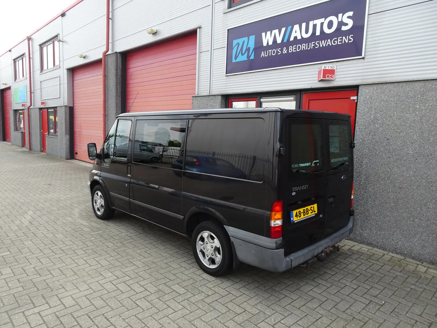 Ford Transit 260S 2.0TDdi Business Edition airco 177572 km ! Zwart - 2