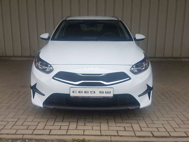 Kia Ceed SW / cee'd SW 1.0 T-GDI 100 OPF Vision KOMF (+NAV)