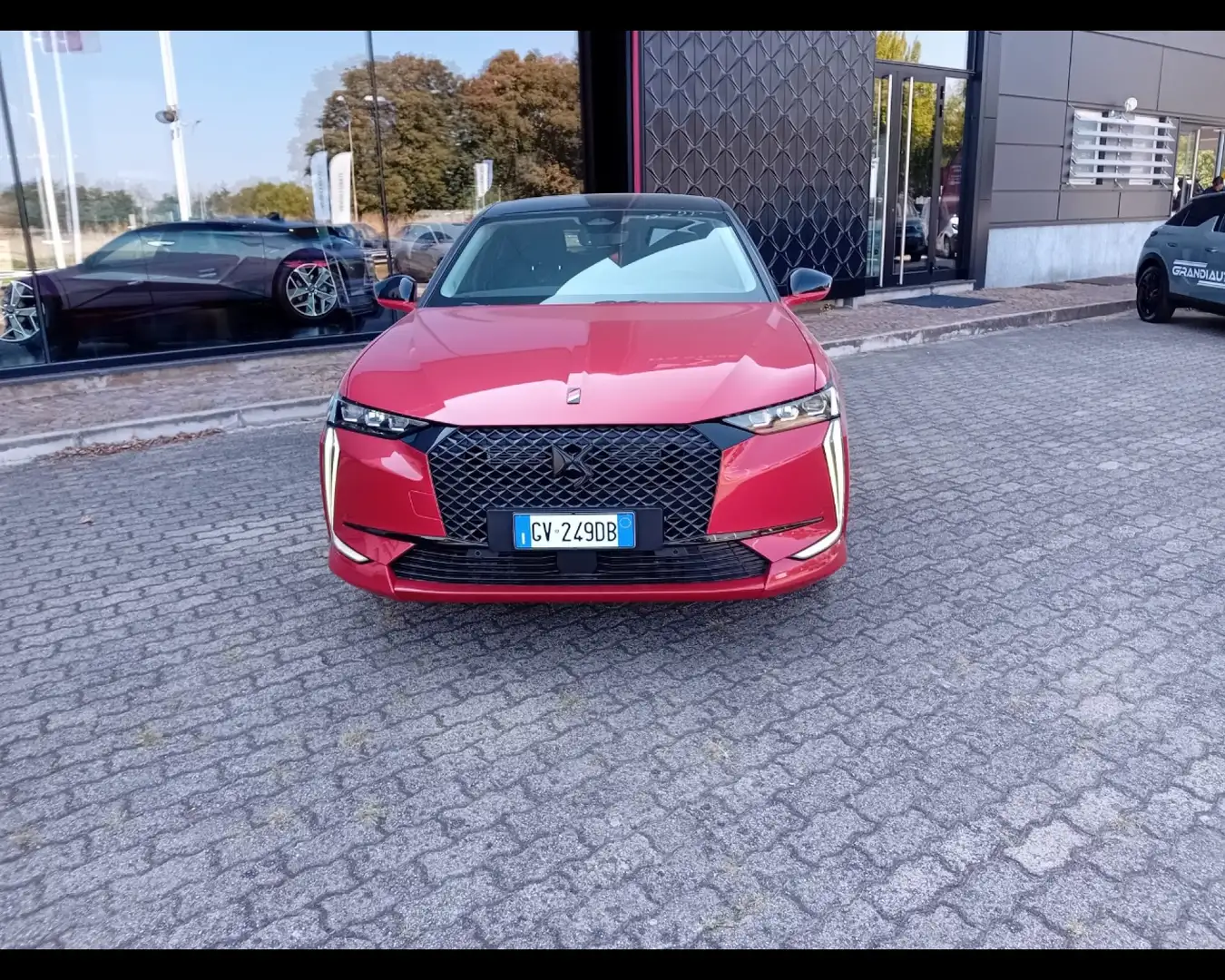 DS Automobiles DS 4 1.6 e-tense phev Performance Line+ 225cv auto Rosso - 1