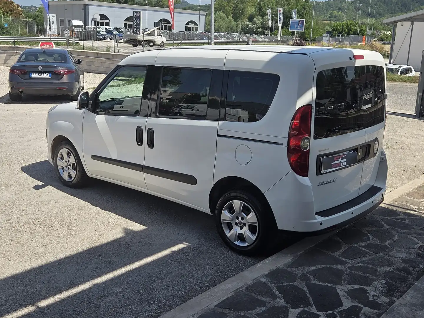 Fiat Doblo Doblo 1.6 mjt 16v Emotion Bianco - 2