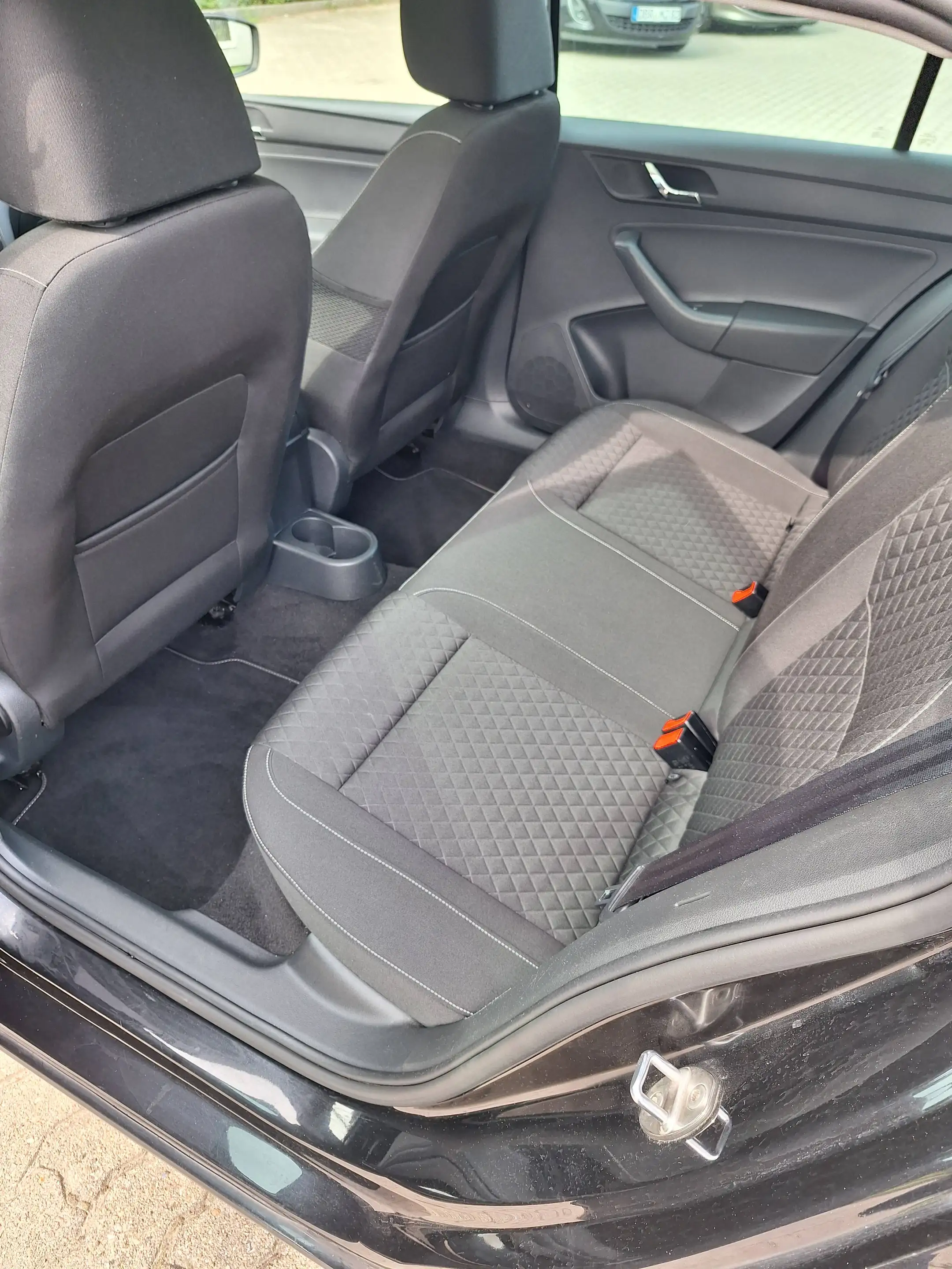 Skoda Rapid/Spaceback Edition — photo 8