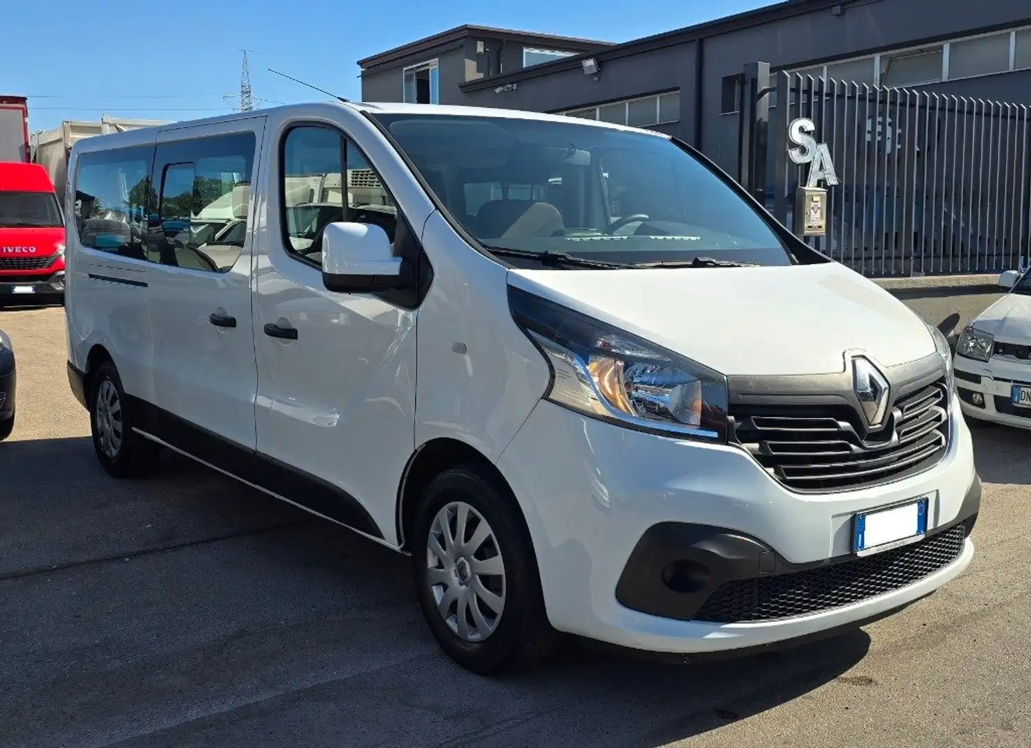 Renault Trafic T27 1.6 dCi 120CV S&S PL-TN Intens Bianco - 2