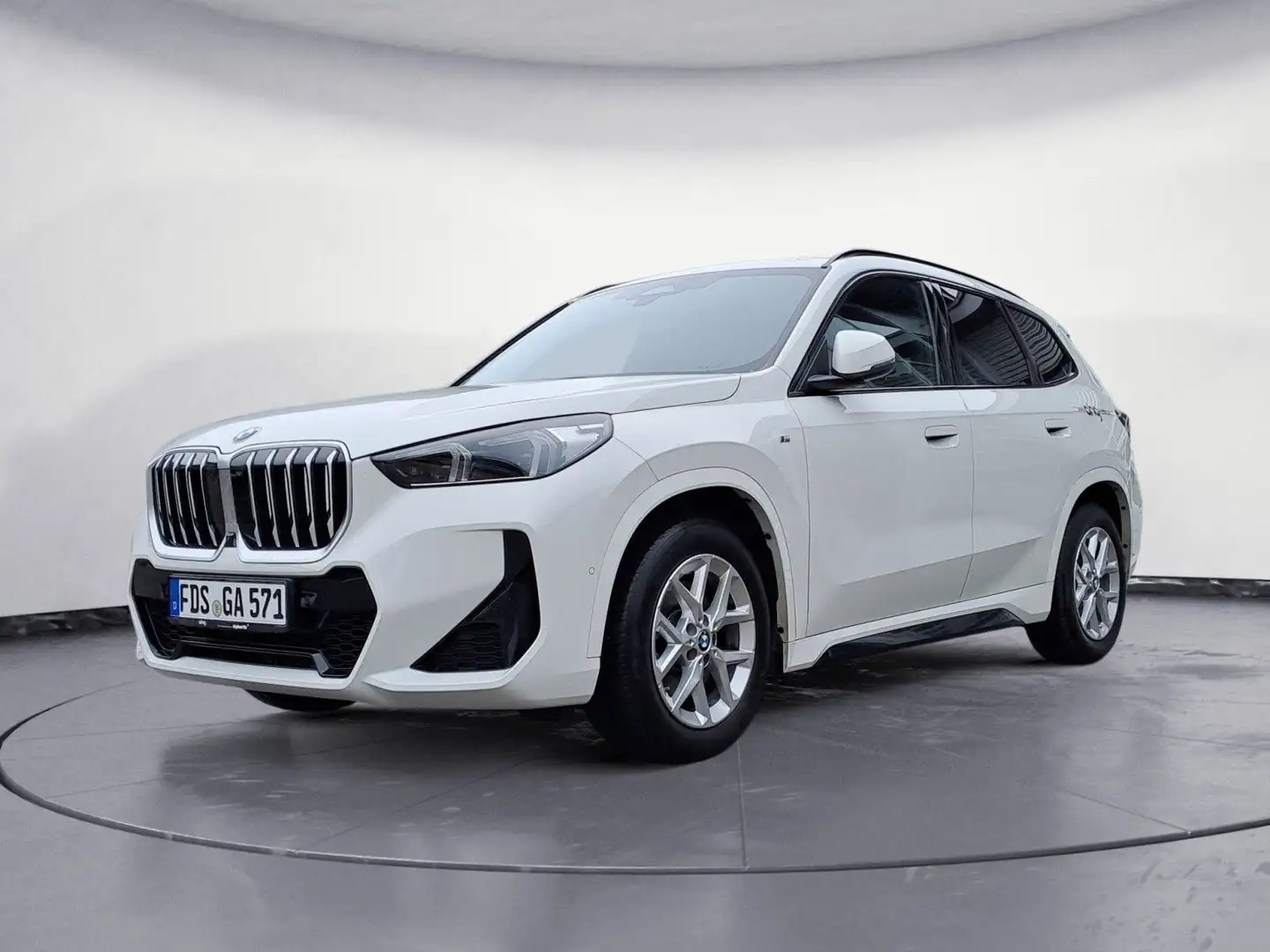 BMW X1 sDrive20i Steptronic M Sportpaket Head-Up AHK - 2