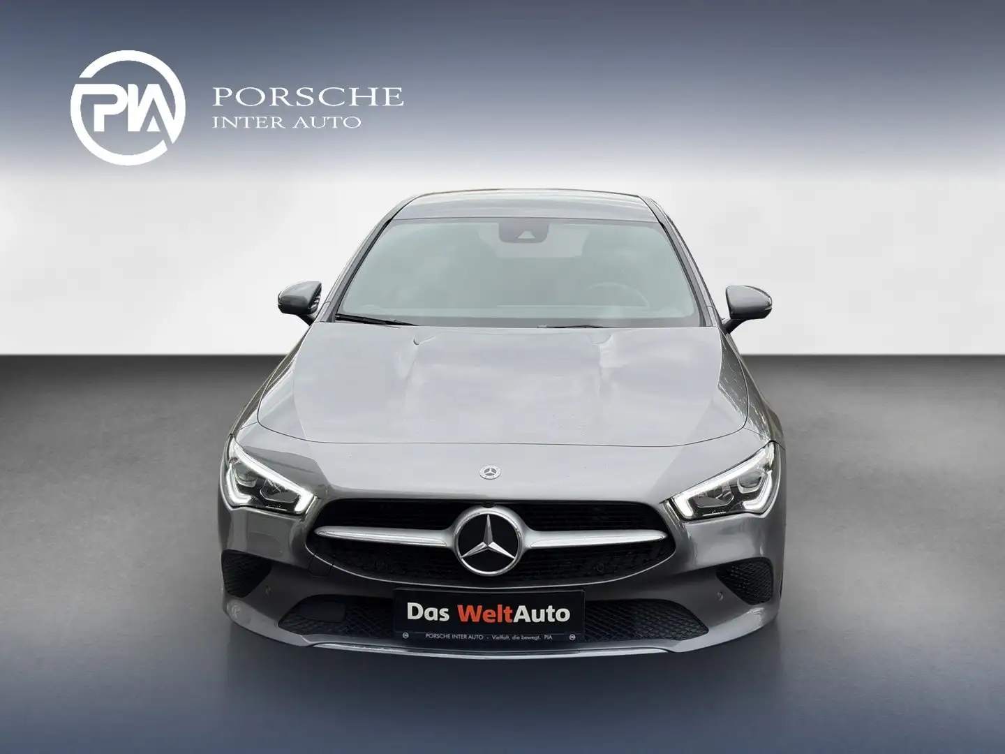 Mercedes-Benz CLA 200 200 Grau - 2