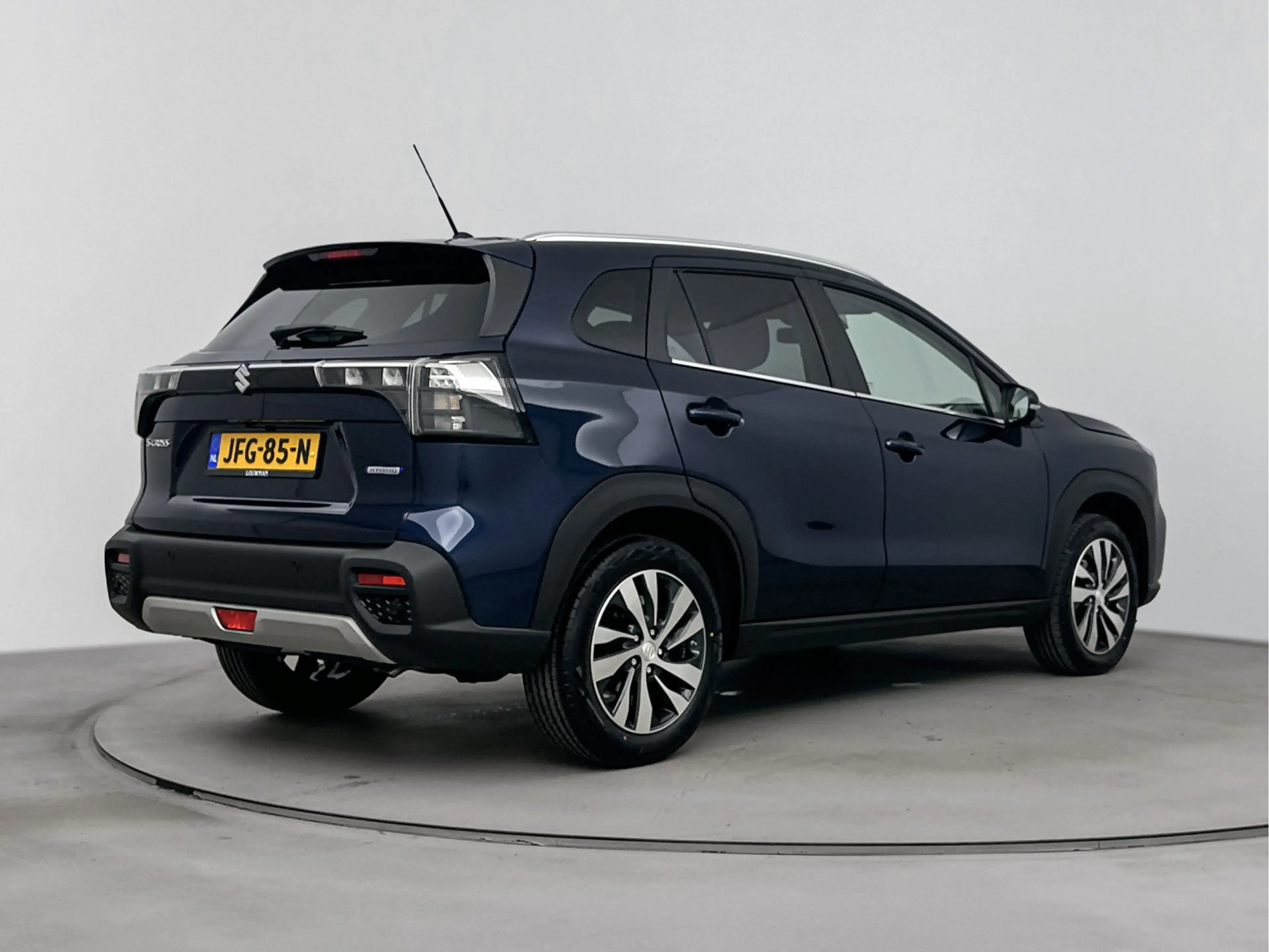 Suzuki S-Cross 1.4 Boosterjet Style Hybrid | Black Rhino Pack | T — photo 2