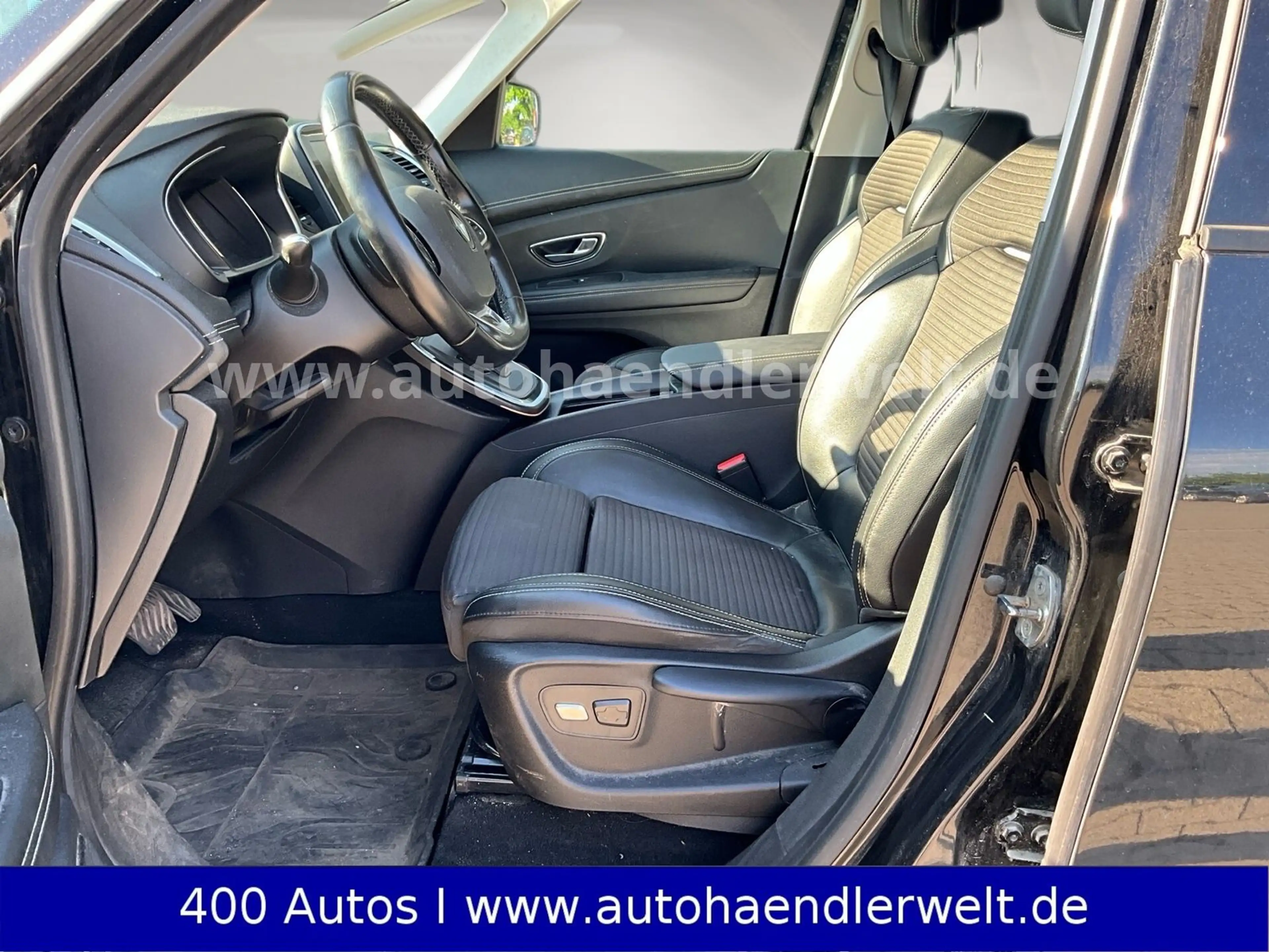 Renault Scenic 1.6 dCi Grand Initiale Paris — photo 9