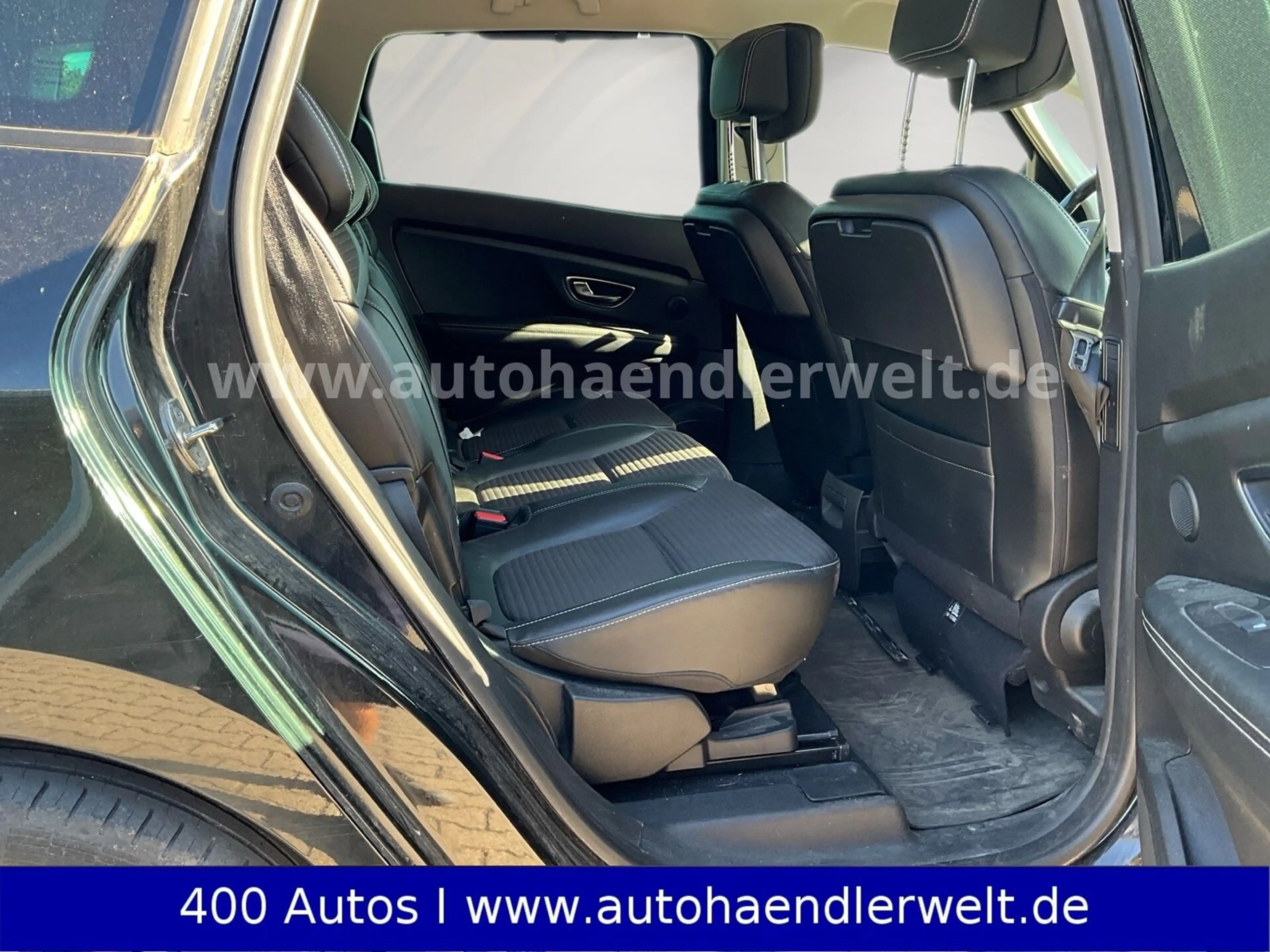 Renault Scenic 1.6 dCi Grand Initiale Paris — photo 12