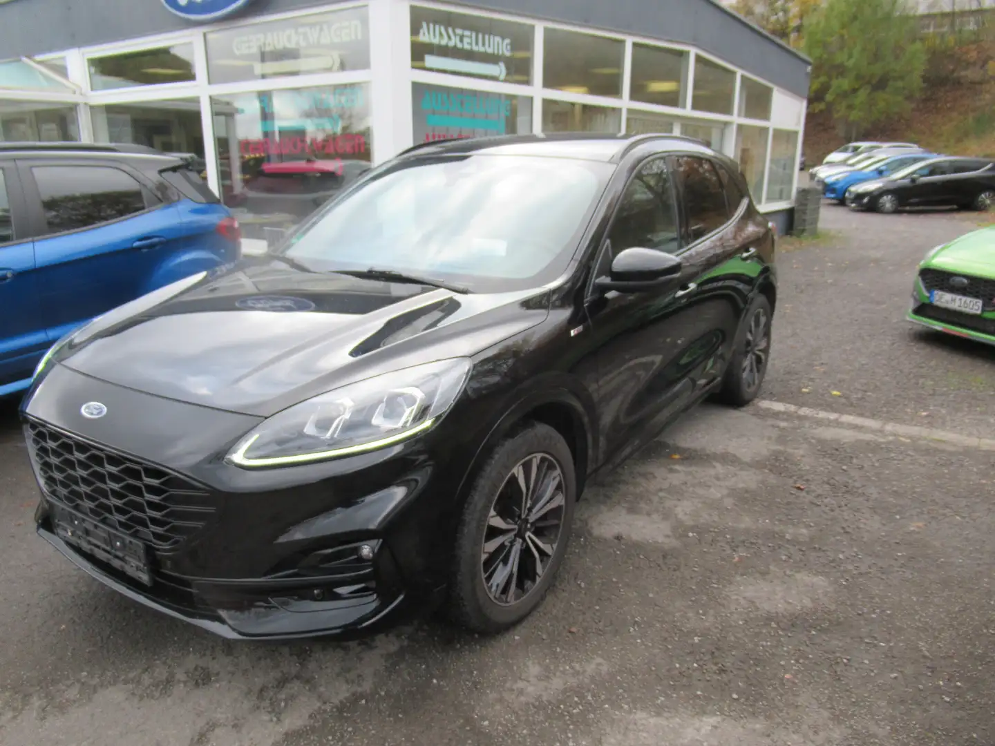 Ford Kuga ST-Line X *4X4* Allrad Antrieb Negro - 2