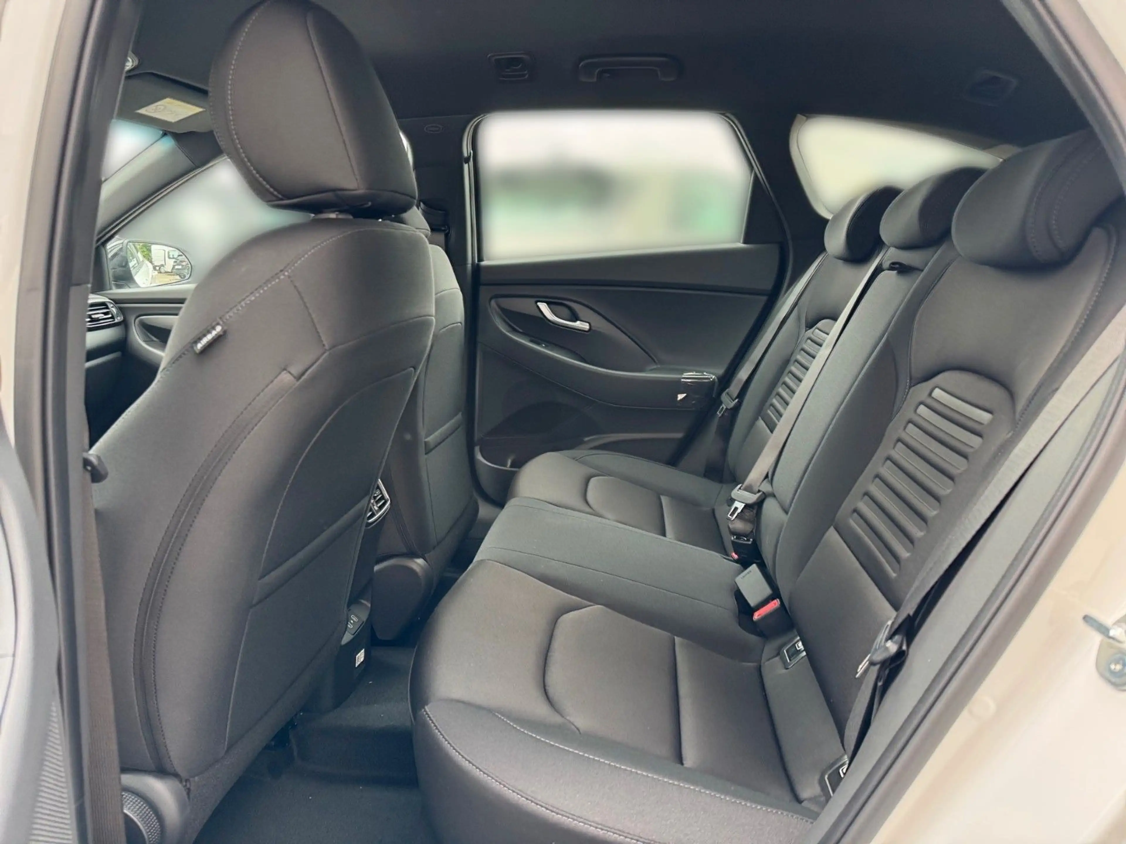 Hyundai i30 cw Advantage Automatik — photo 11
