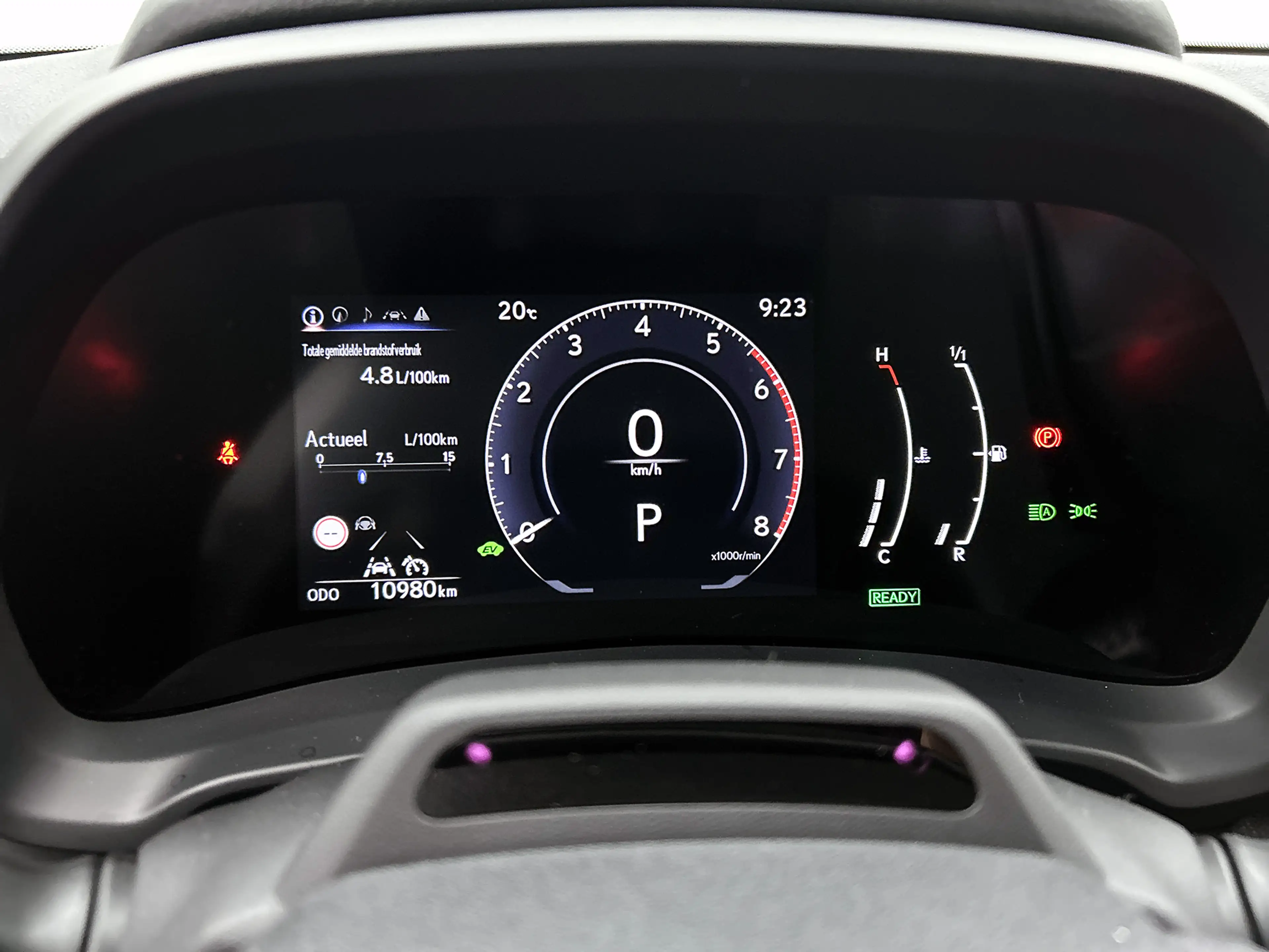 Lexus LBX Relax 2WD | Stuur-Stoelverwarming | Trekhaak | Bli — photo 5