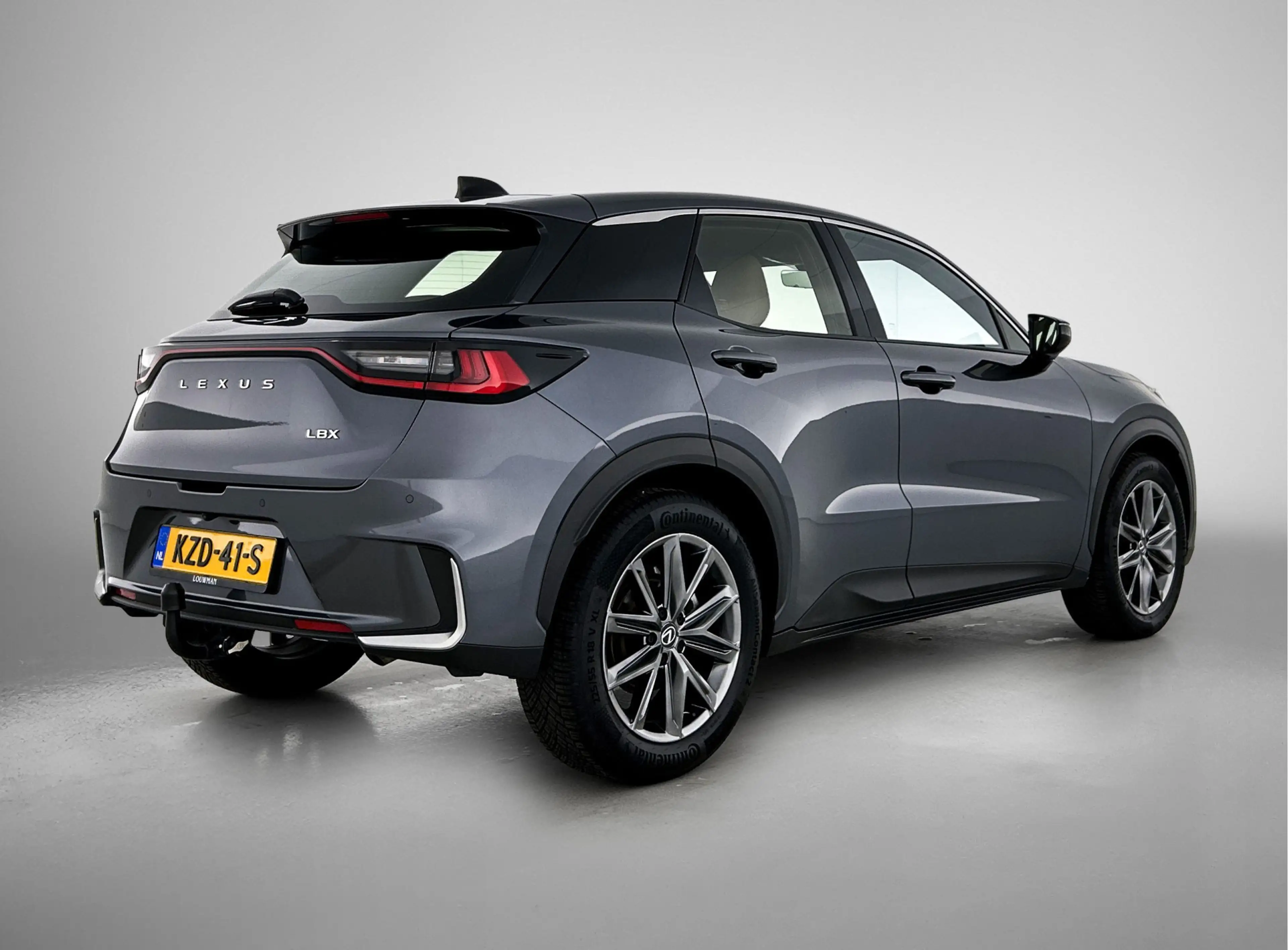 Lexus LBX Relax 2WD | Stuur-Stoelverwarming | Trekhaak | Bli — photo 2