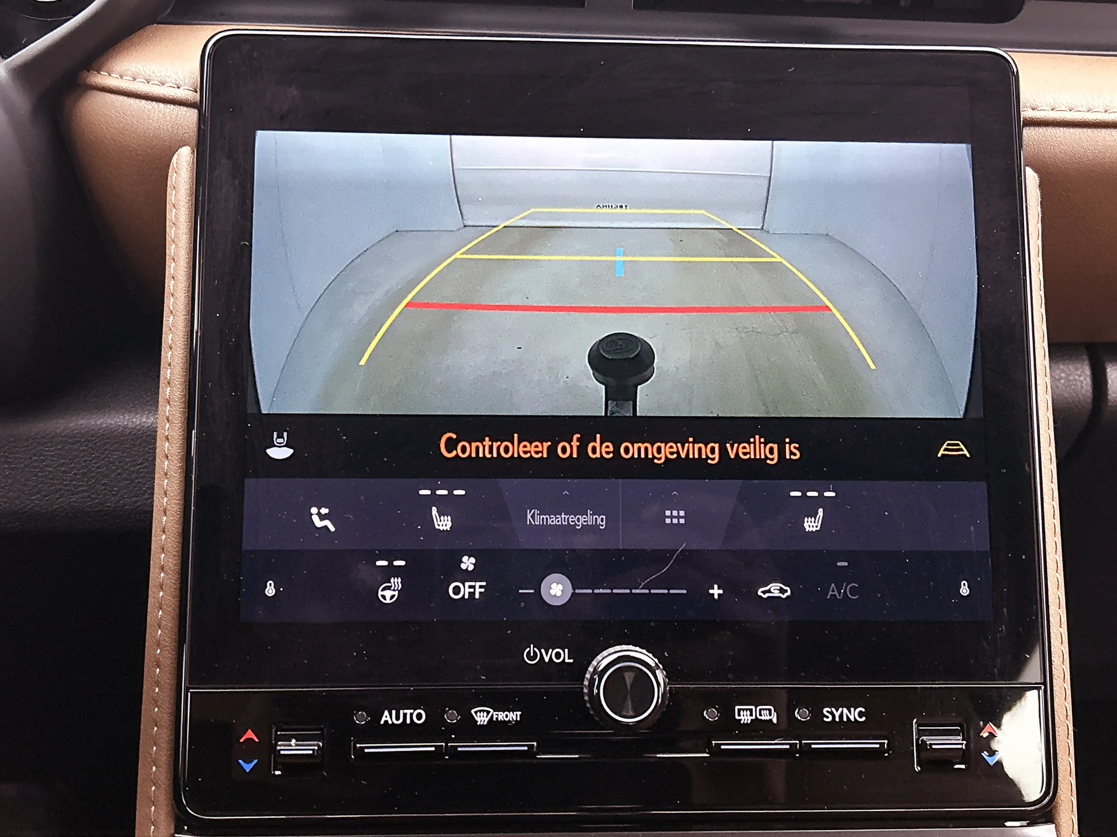 Lexus LBX Relax 2WD | Stuur-Stoelverwarming | Trekhaak | Bli — photo 7