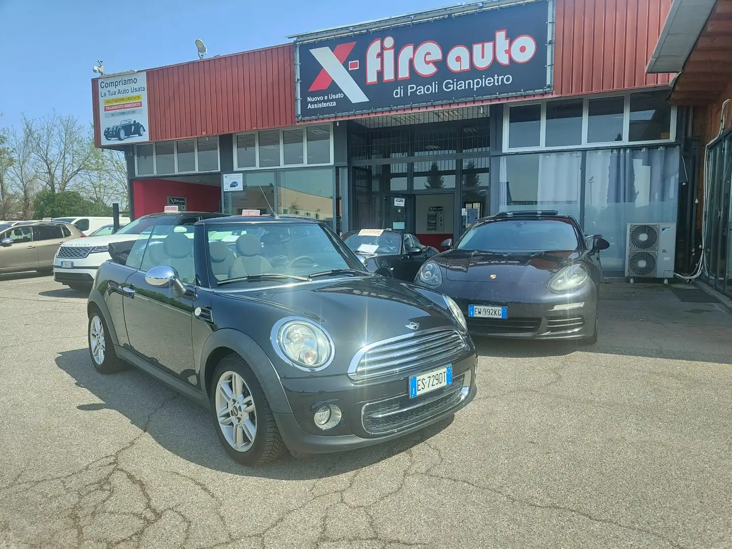 MINI Cooper D Cabrio 1.6 112cv Schwarz - 2