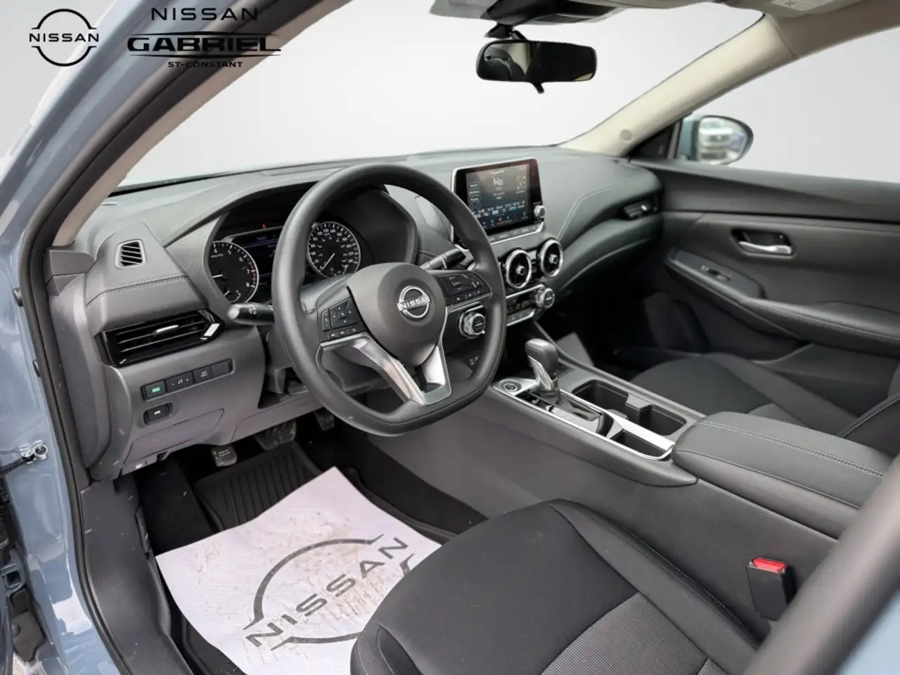 Nissan Sentra снимка Nissan Sentra