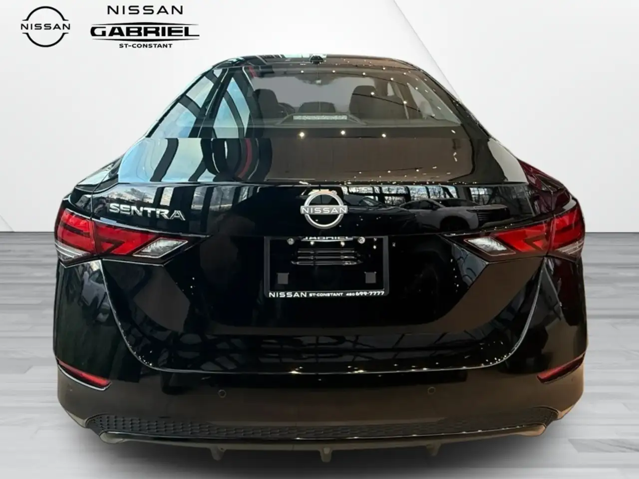 Nissan Sentra снимка Nissan Sentra
