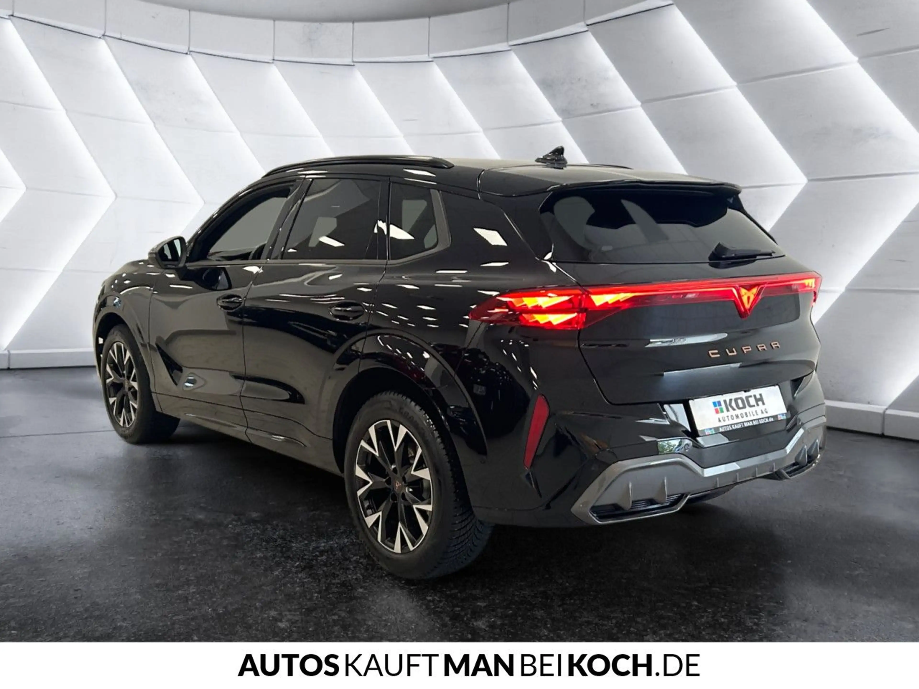 CUPRA Terramar 1.5 eTSI DSG MATRIX NAVI ACC 4SEASON PANO — photo 4