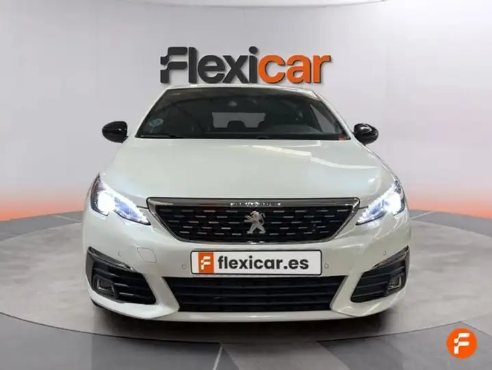 Peugeot 308 1.2 Pure Tech S&S GT Line 2017, foto 2