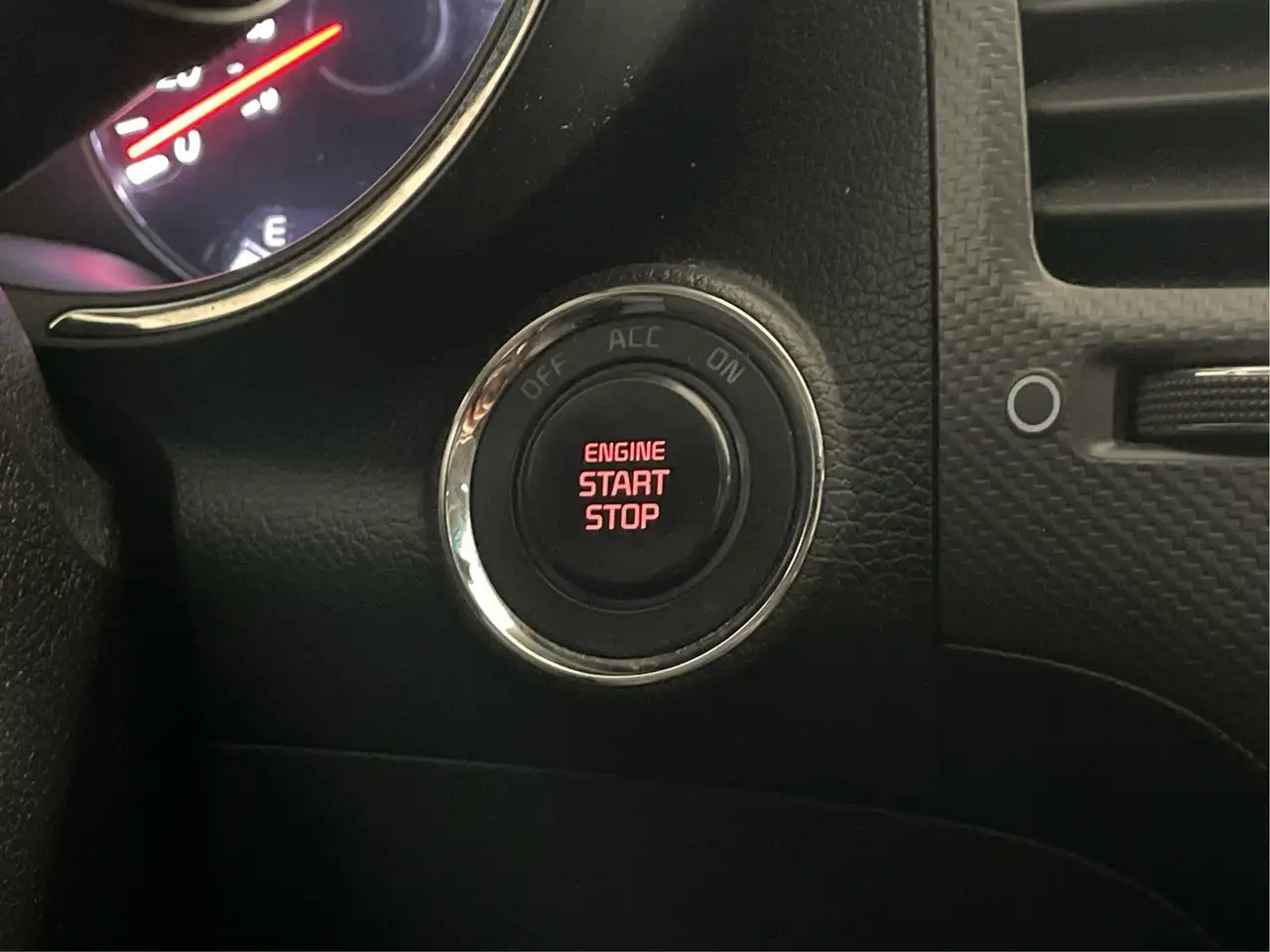 Kia Forte снимка Kia Forte