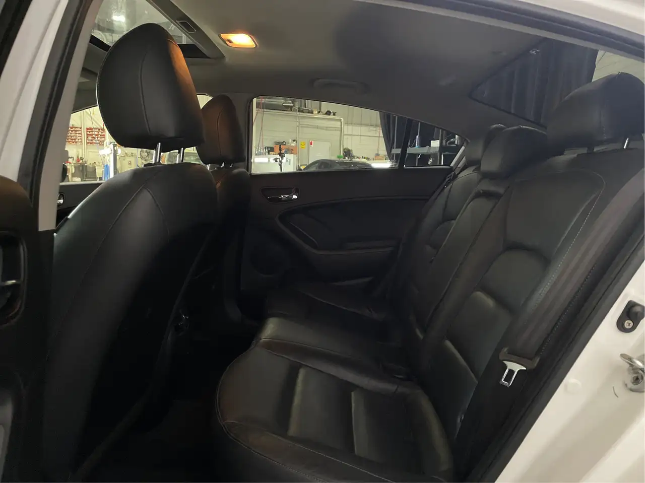 Kia Forte снимка Kia Forte