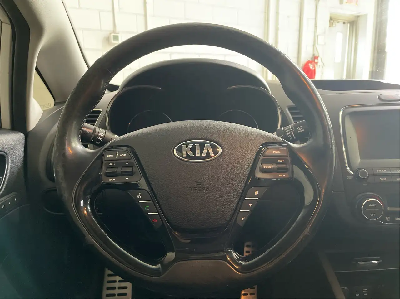 Kia Forte снимка Kia Forte
