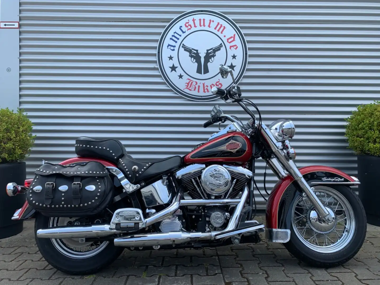 Harley-Davidson FLSTC Heritage Softail Classic Evo Czarny - 1