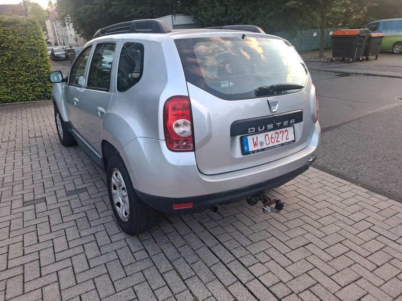 Dacia Duster I Laureate 4x2. 1.6 TÜV NEU — photo 11