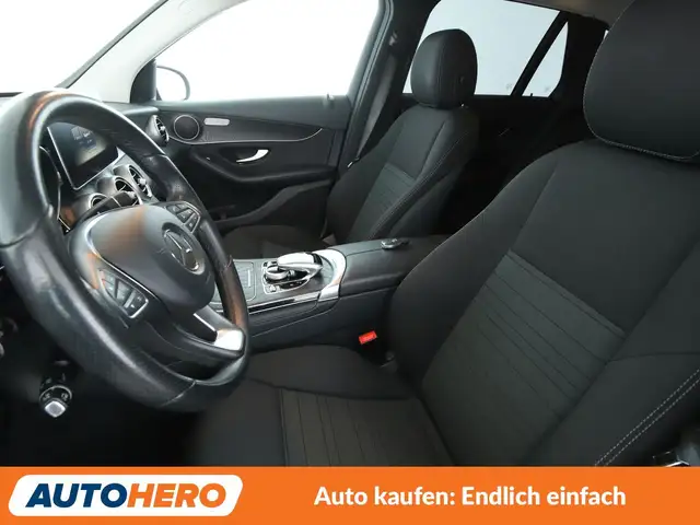 Mercedes-Benz GLC view 10
