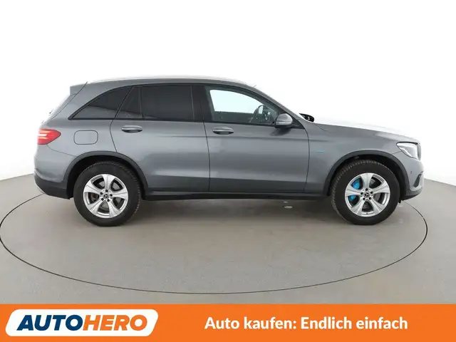 Mercedes-Benz GLC view 7