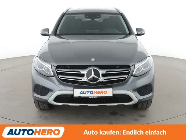 Mercedes-Benz GLC view 9