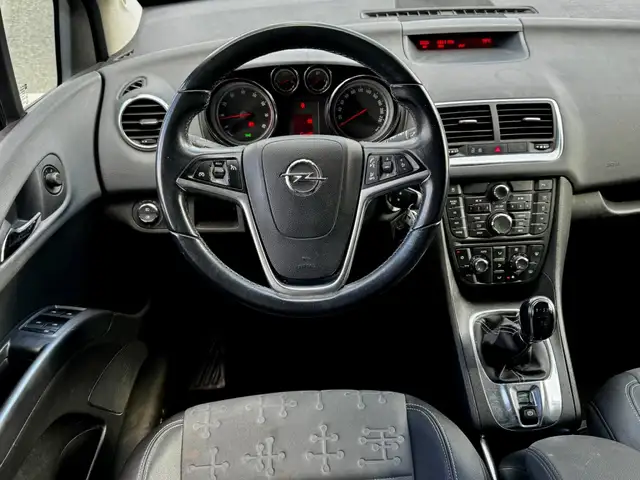 Opel Meriva view 2