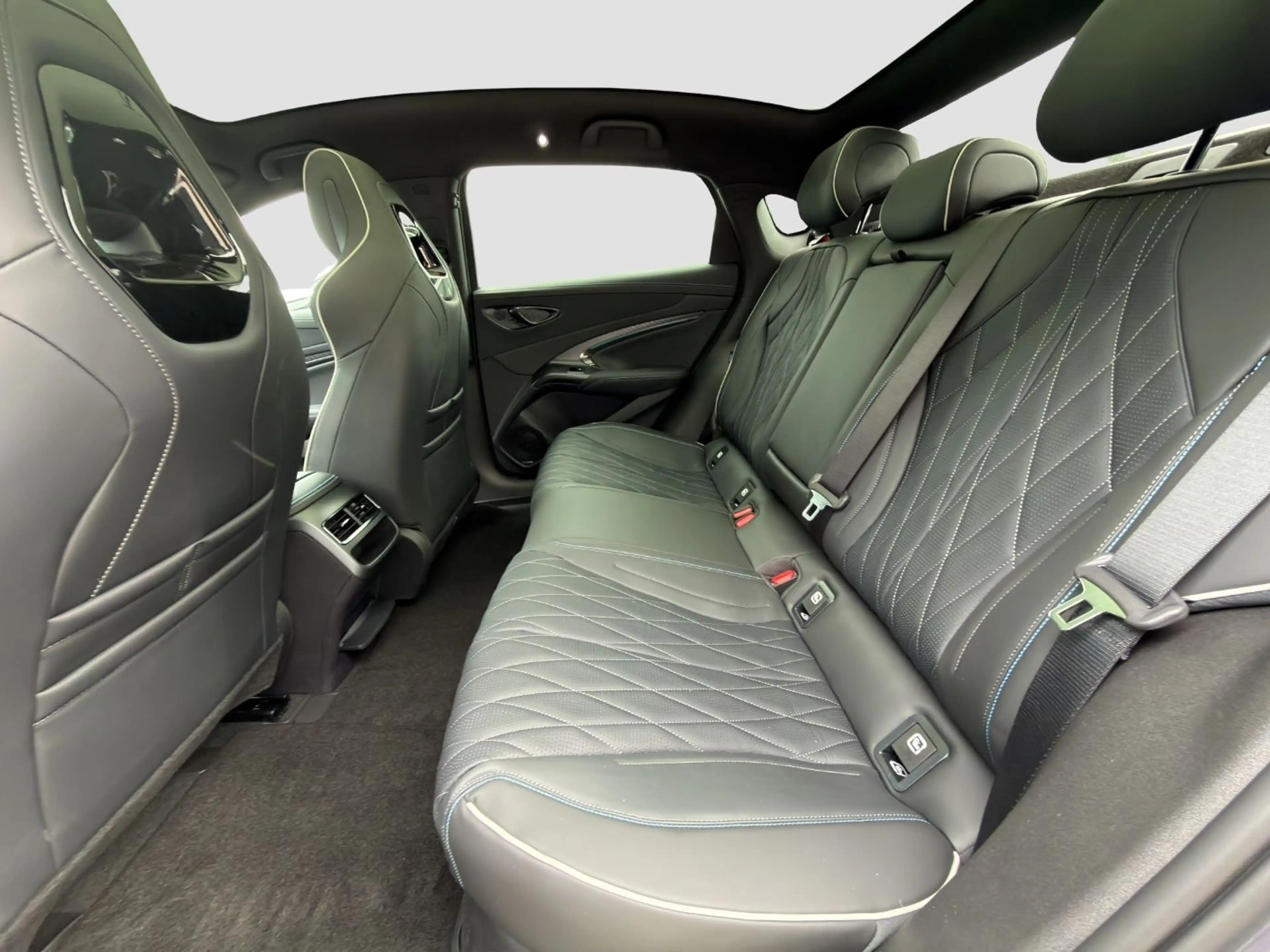 BYD Seal Design — photo 13