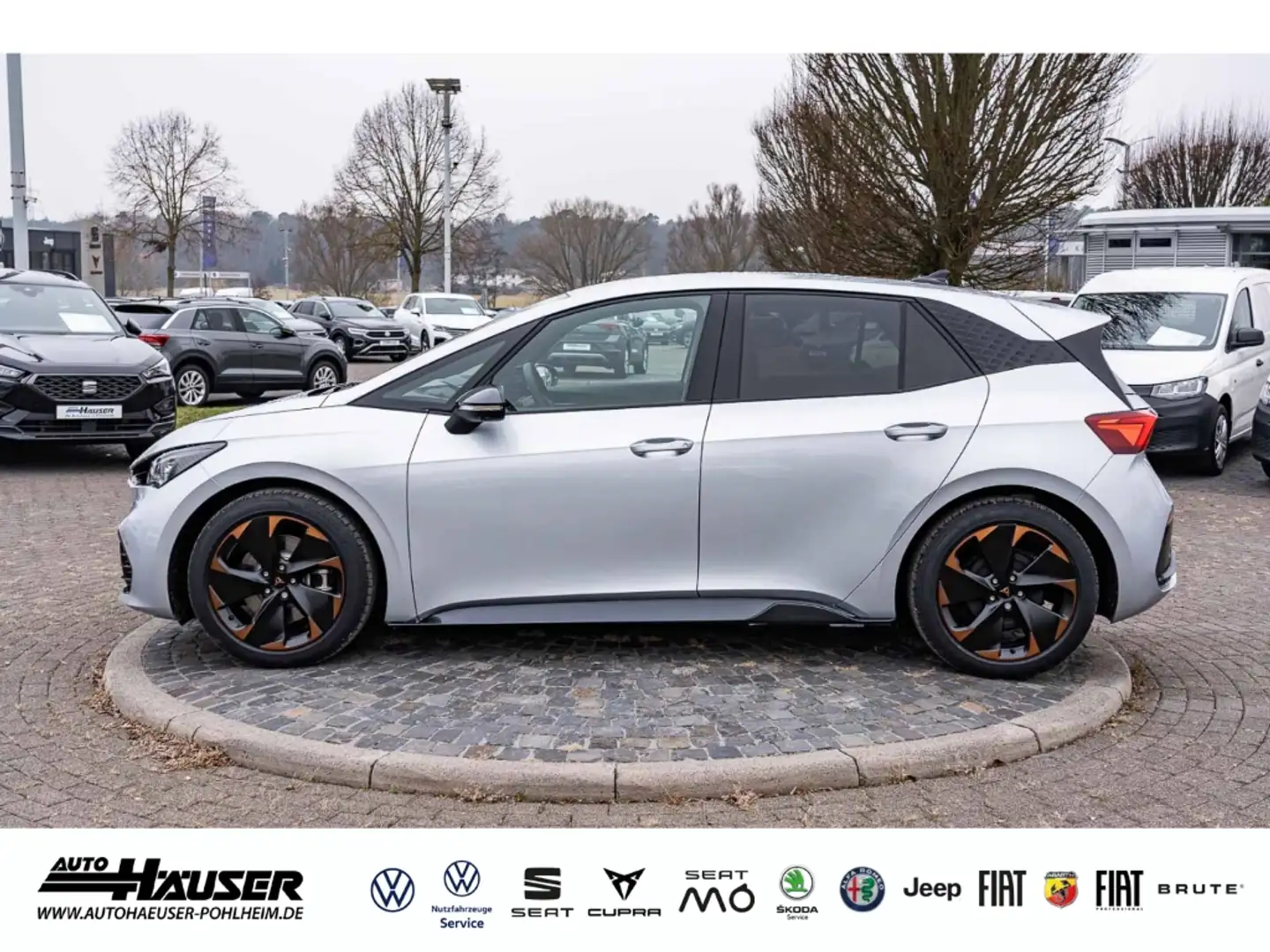 CUPRA Born Edition Dynamic 60 kWh 231PS TOP-VIEW EL. SITZE WÄ Stříbrná - 2