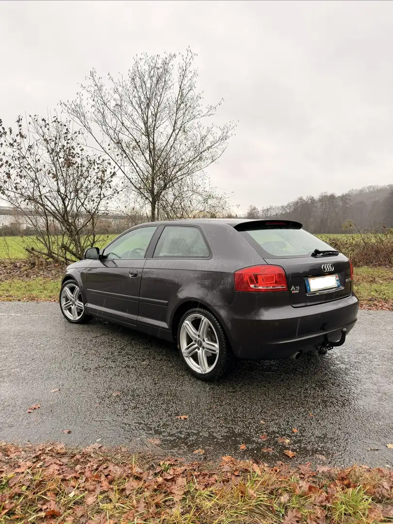 Audi A3 2.0 TDI 140 DPF S line tronic - 2