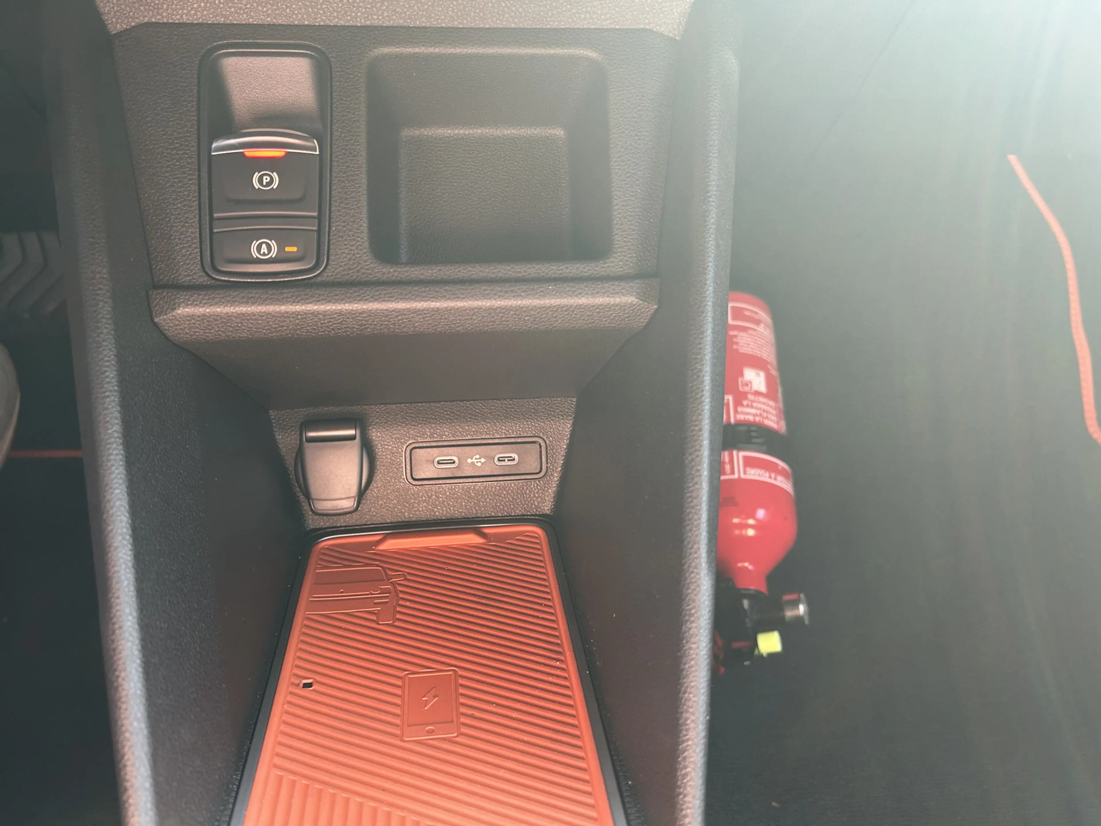 Renault R 5 comfort range Roland-Garros 52 kWh — photo 21