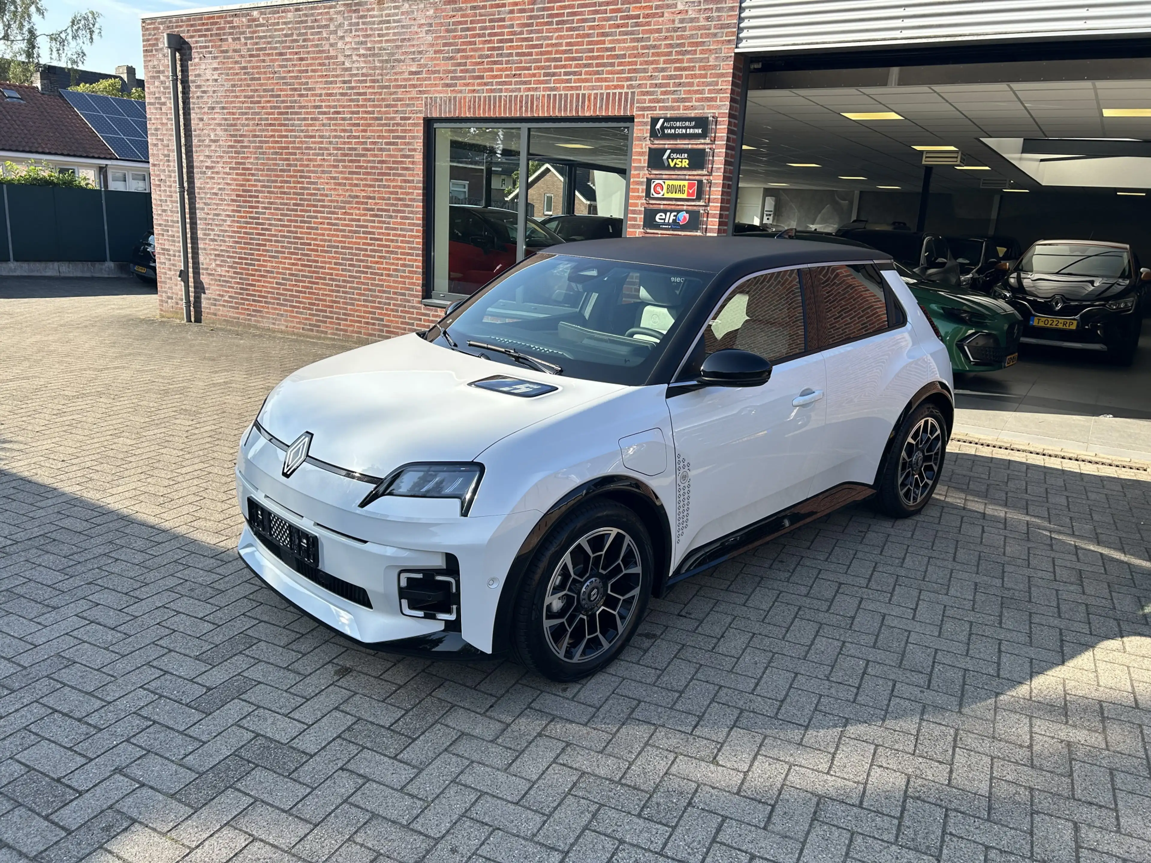 Renault R 5 comfort range Roland-Garros 52 kWh