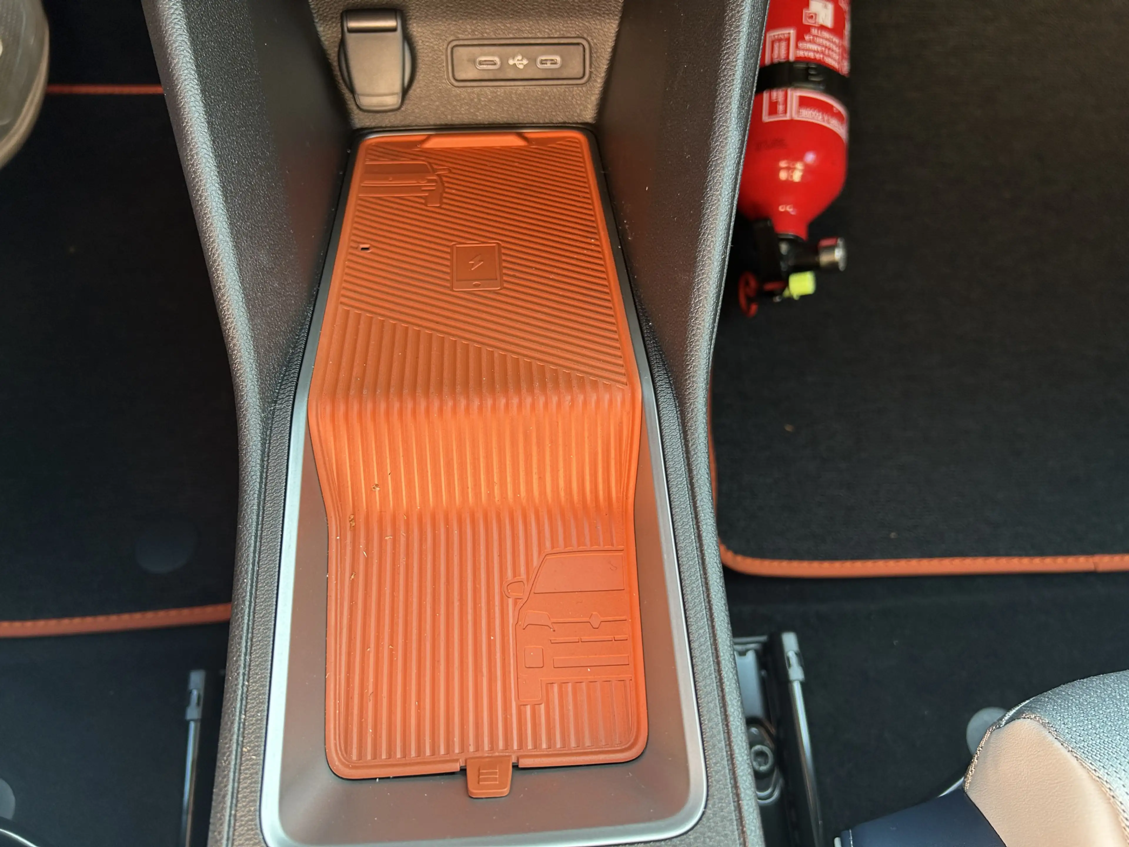 Renault R 5 comfort range Roland-Garros 52 kWh — photo 22