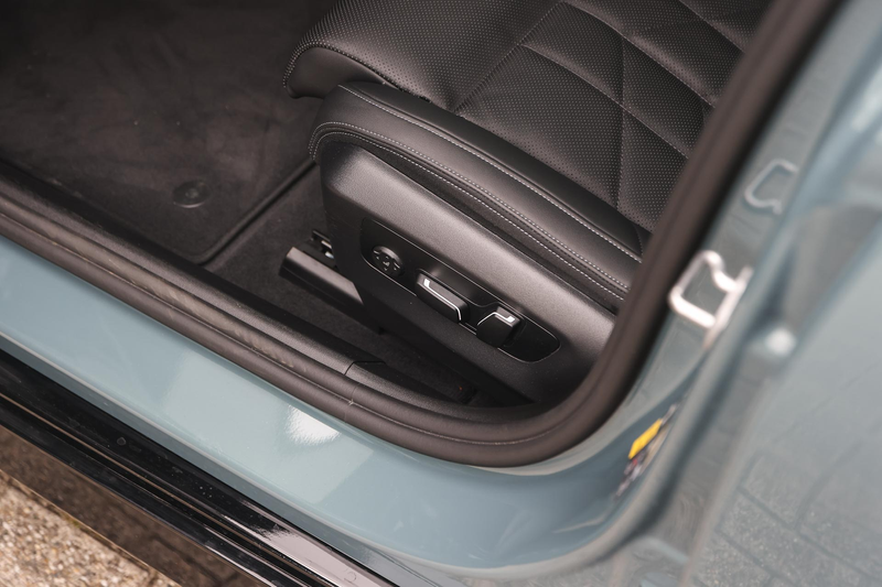 BMW 550 5 Serie Touring 550e xDrive M Sport Automaat / Tre — photo 14