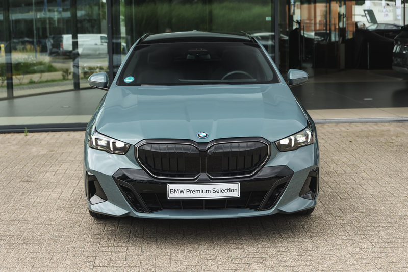 BMW 550 5 Serie Touring 550e xDrive M Sport Automaat / Tre — photo 5