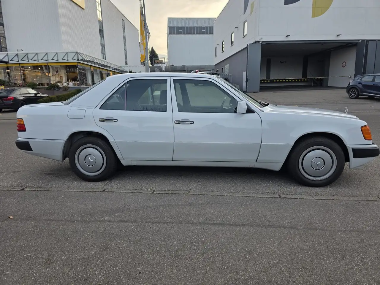 Mercedes-Benz 200 W124- 200E*2.Hand*, foto 8