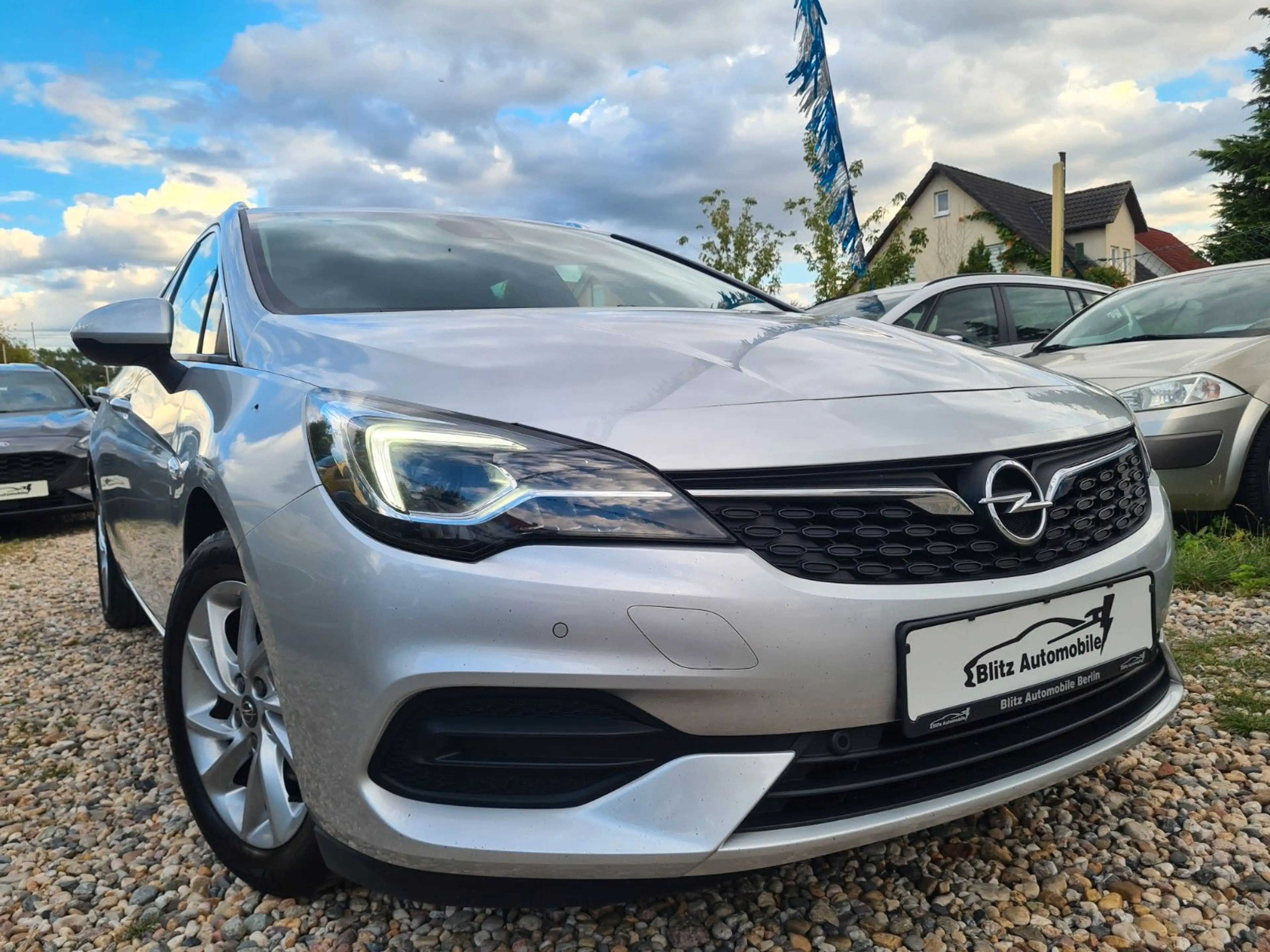 Opel Astra K Sports Tourer Elegance TOP Ausstat./ AHK — photo 2