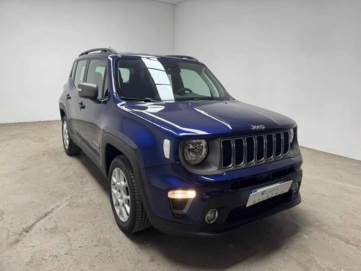 Jeep Renegade 1.6 Multijet II Limited Blauw - 1