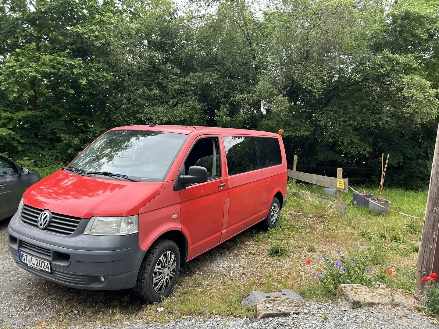 Volkswagen T5 Multivan 4MOTION Trendline - 1