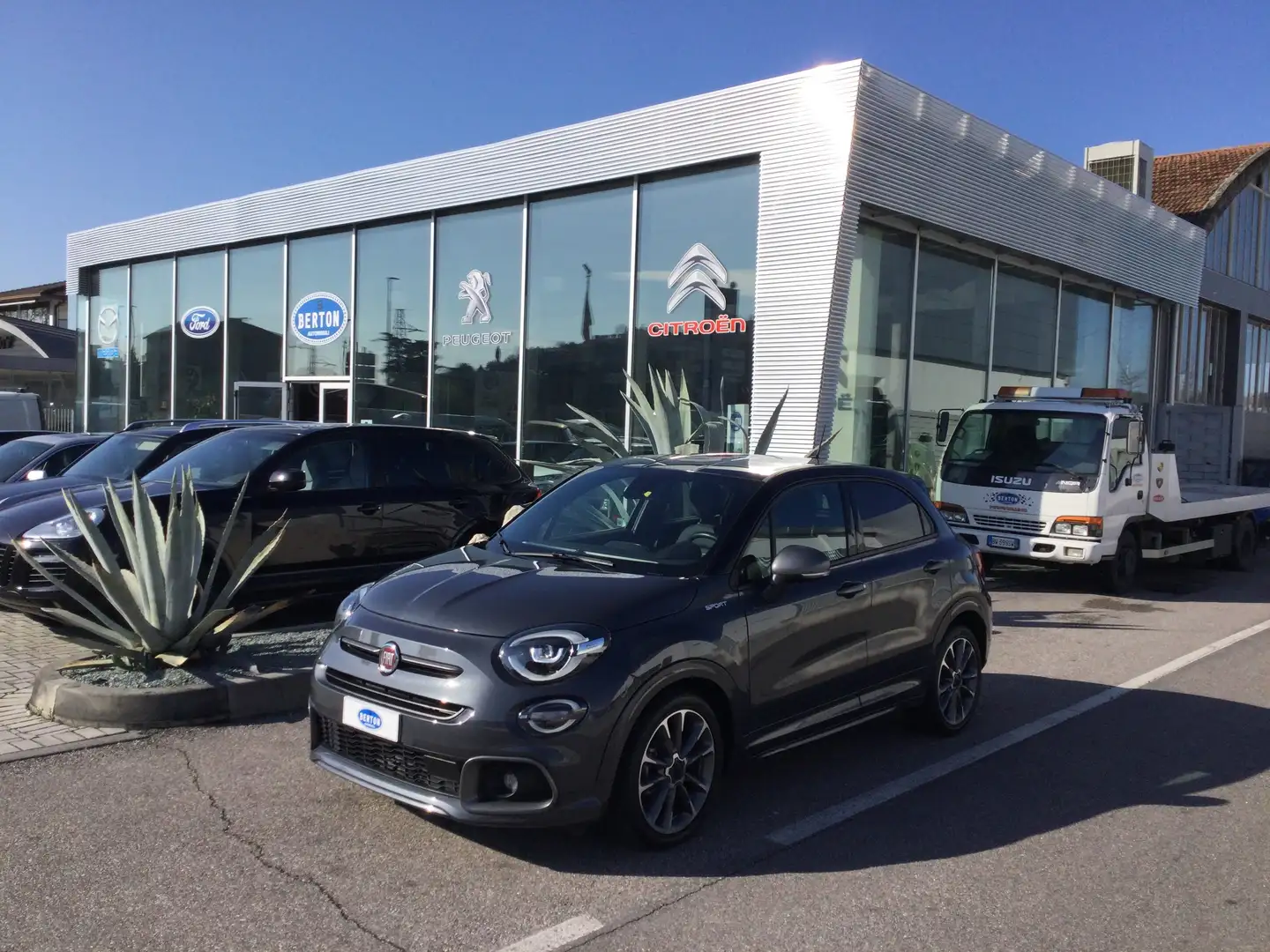 Fiat 500X 1.0 T3 120 CV City Cross Schwarz - 1