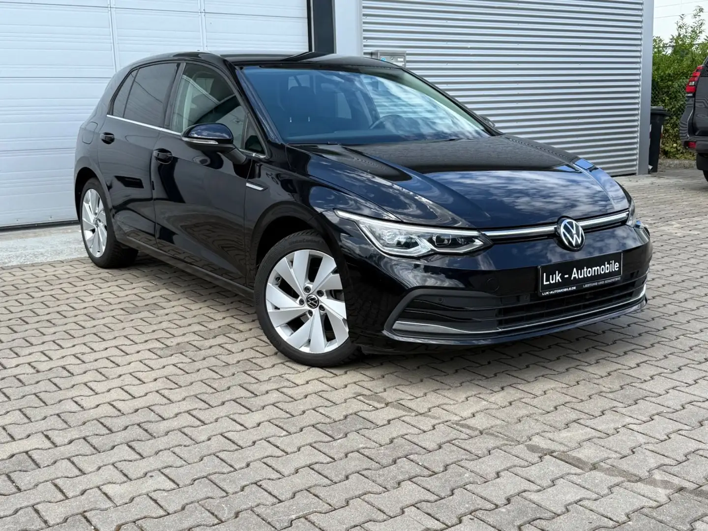 Volkswagen Golf VIII Lim. Style°Alcantara°Virtual°IQ-Light Noir - 1