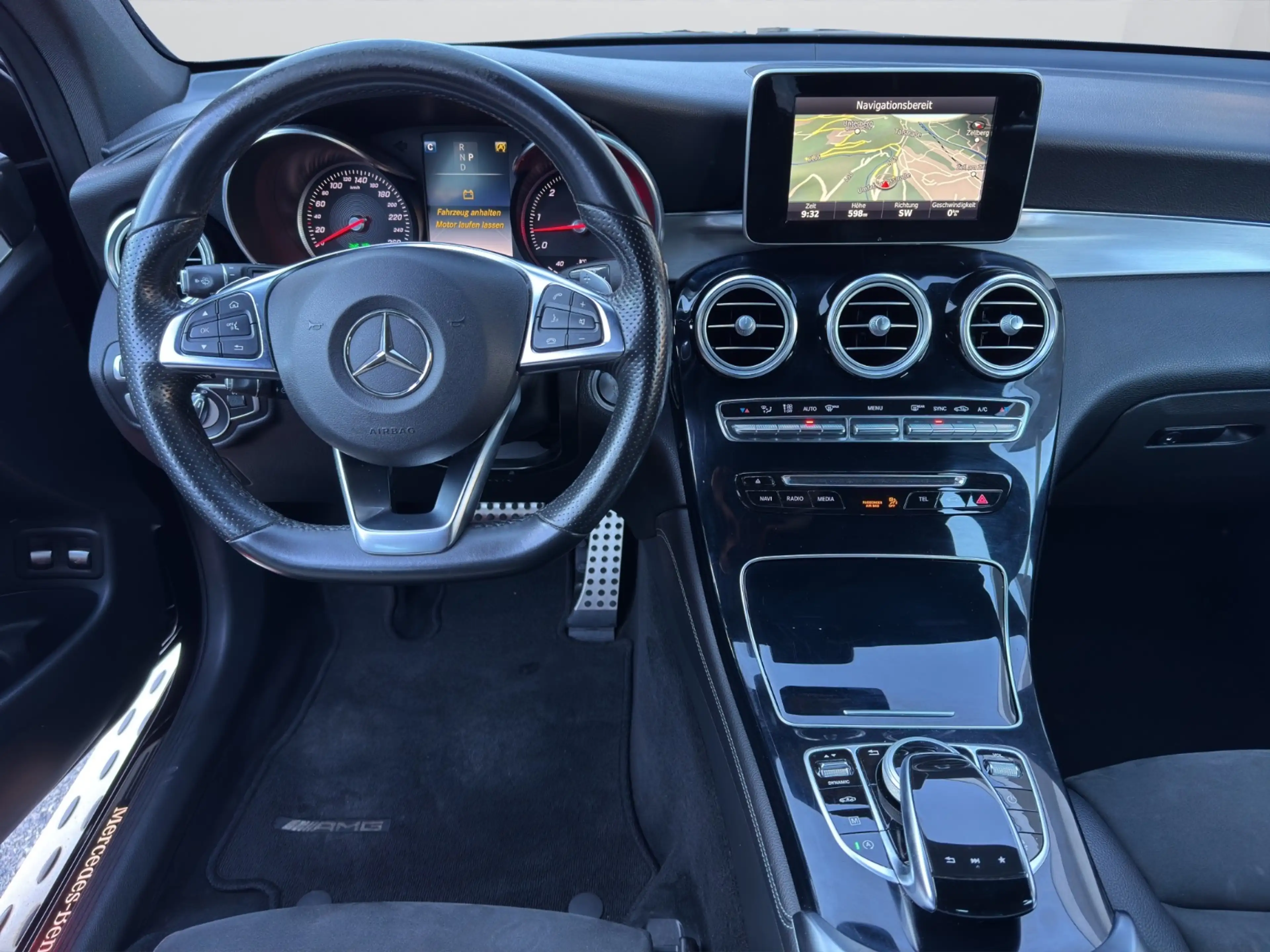 Mercedes-Benz GLC 350 d 4MATIC AMG AIR PTS Shz Ambi LED eHeck — photo 11